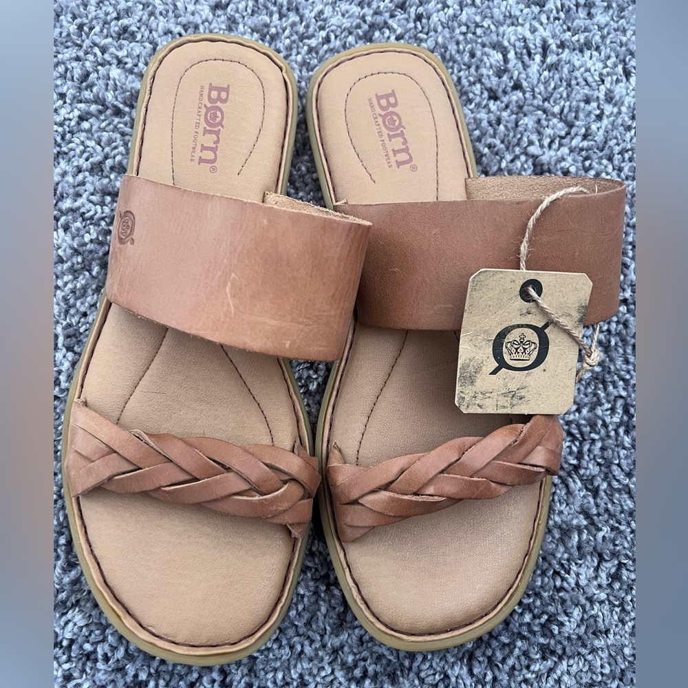 Born CHERITA Women’s Sandals